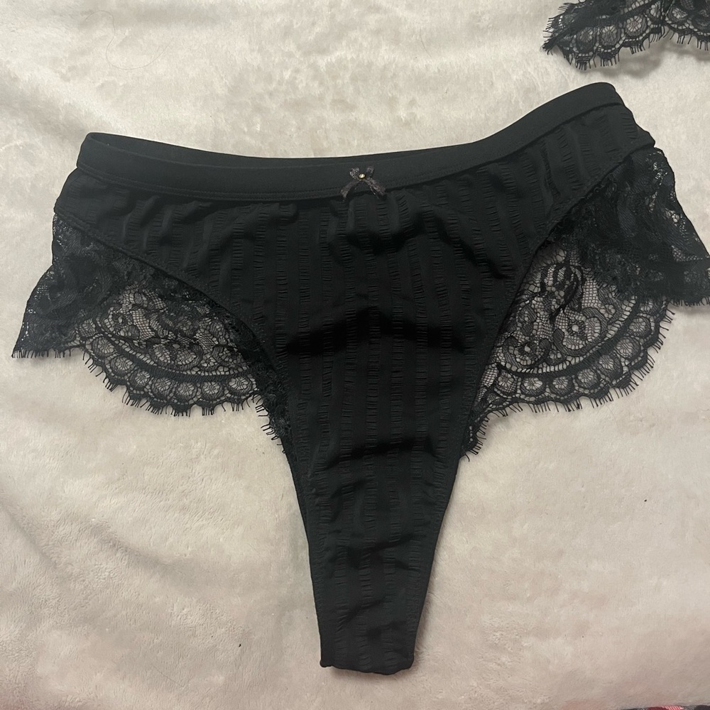Gooseberry Intimates underwear size M